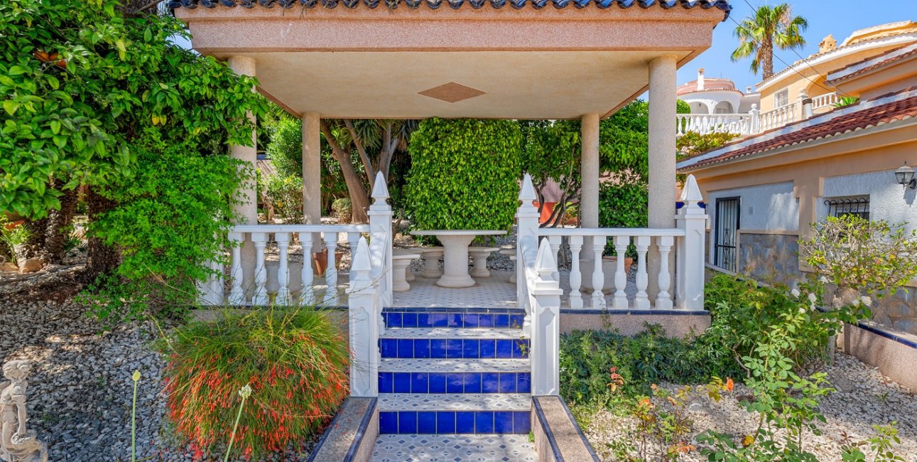 Resale - Villa -
Ciudad Quesada - La Marquesa