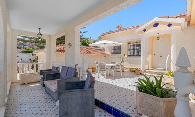 Resale - Villa -
Ciudad Quesada - La Marquesa