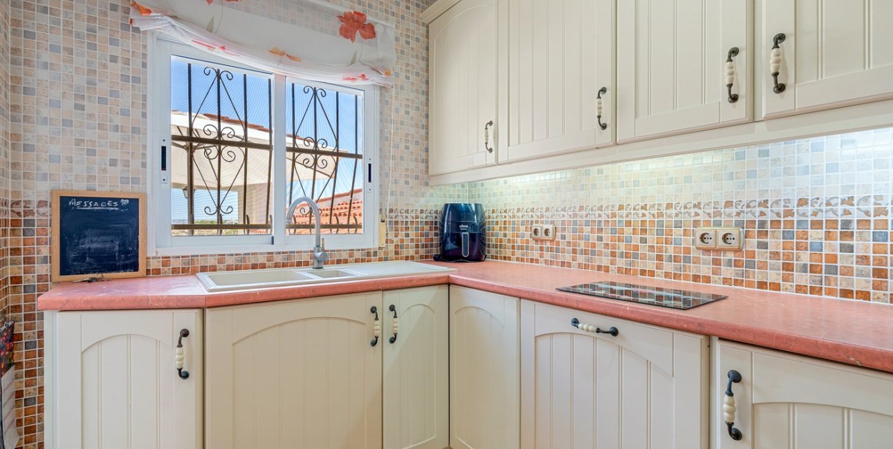 Resale - Villa -
Ciudad Quesada - La Marquesa