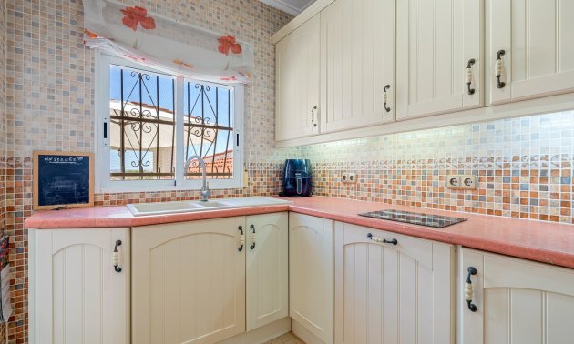 Resale - Villa -
Ciudad Quesada - La Marquesa