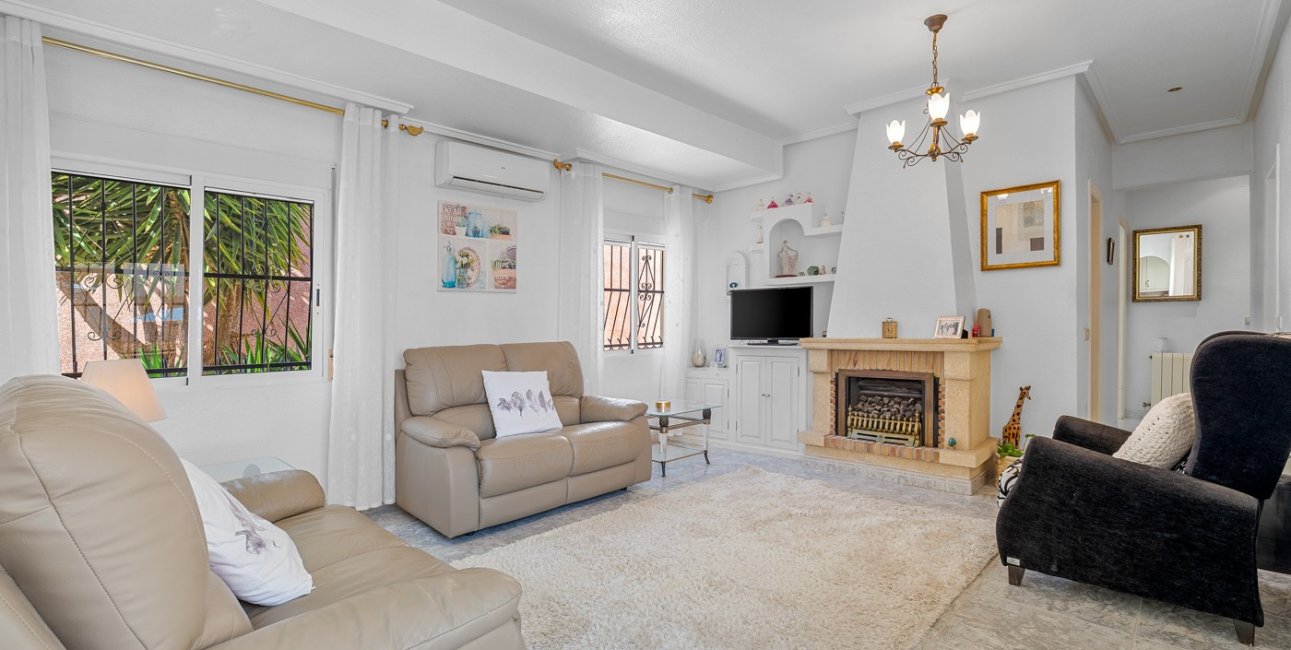 Resale - Villa -
Ciudad Quesada - La Marquesa