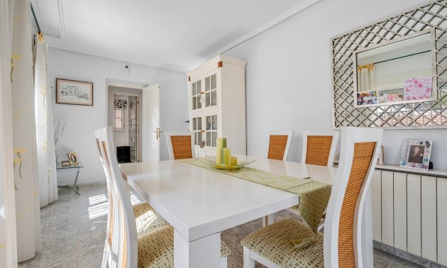 Resale - Villa -
Ciudad Quesada - La Marquesa