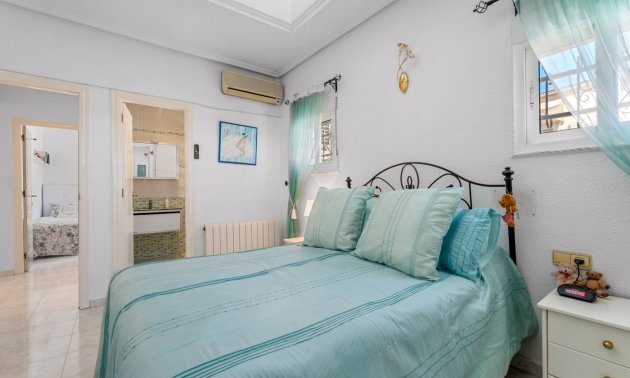 Resale - Villa -
Ciudad Quesada - La Marquesa