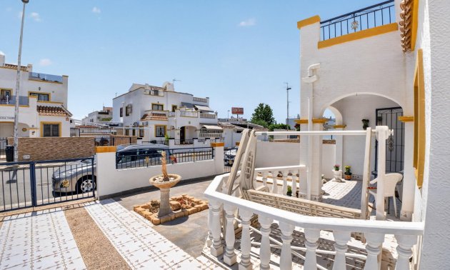 Resale - Townhouse -
Torrevieja - Jardin Del Mar