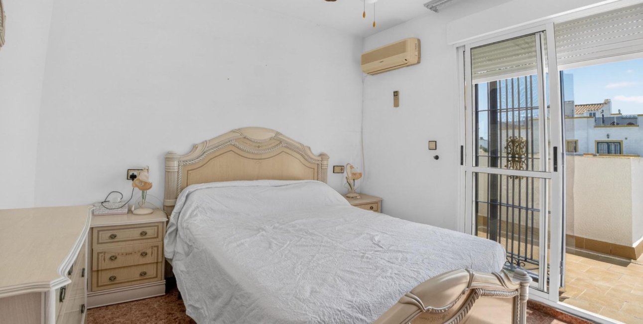 Resale - Townhouse -
Torrevieja - Jardin Del Mar