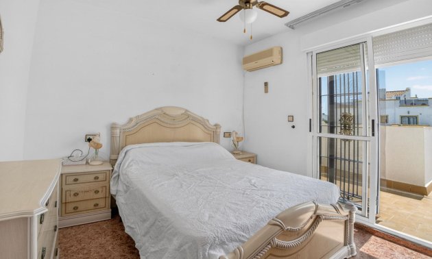 Resale - Townhouse -
Torrevieja - Jardin Del Mar