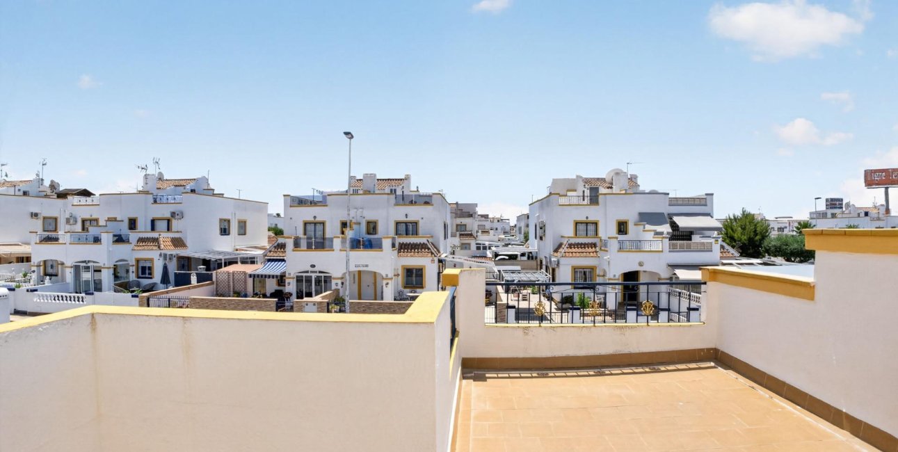 Resale - Townhouse -
Torrevieja - Jardin Del Mar