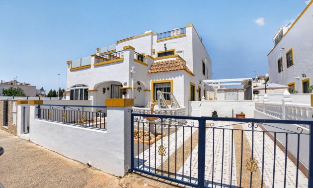 Resale - Townhouse -
Torrevieja - Jardin Del Mar