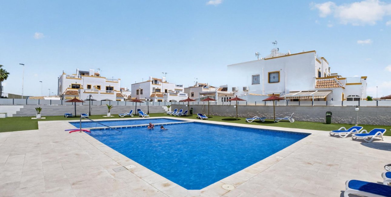 Resale - Townhouse -
Torrevieja - Jardin Del Mar