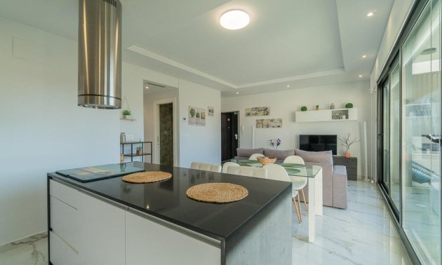 Resale - Townhouse -
Orihuela Costa - Villamartin