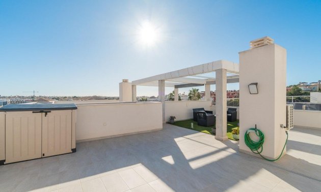 Resale - Townhouse -
Orihuela Costa - Villamartin