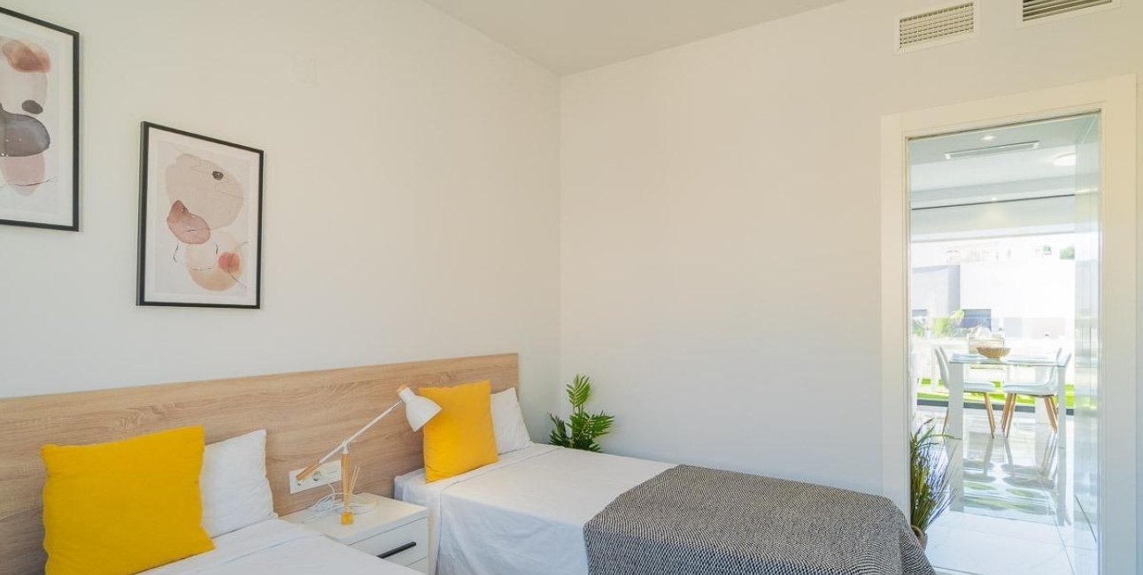 Resale - Townhouse -
Orihuela Costa - Villamartin