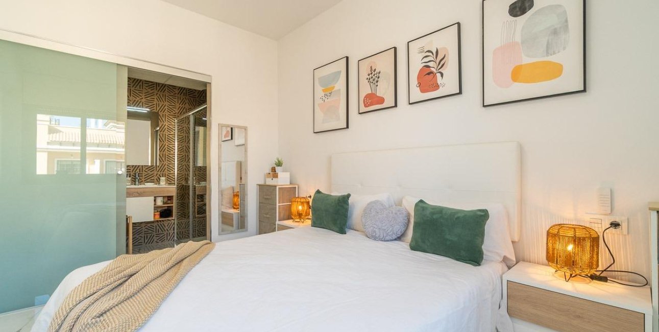 Resale - Townhouse -
Orihuela Costa - Villamartin