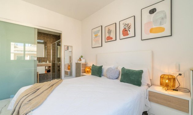 Resale - Townhouse -
Orihuela Costa - Villamartin