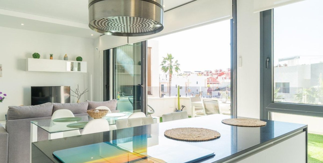 Resale - Townhouse -
Orihuela Costa - Villamartin