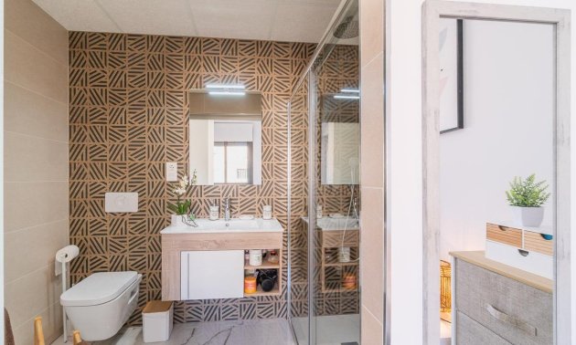 Resale - Townhouse -
Orihuela Costa - Villamartin