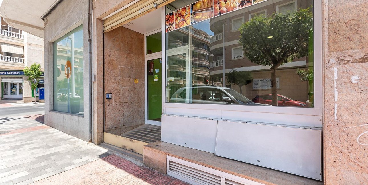 Rynek wtórny - Lokal handlowy -
Torrevieja - Centro