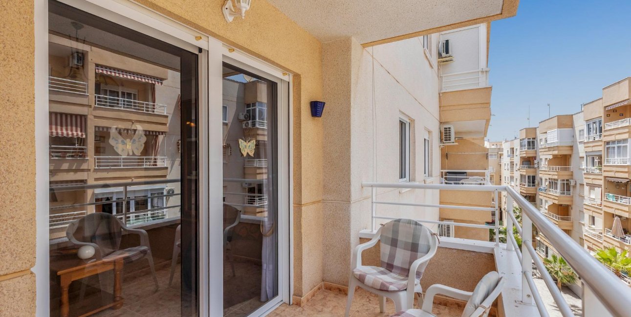 Resale - Apartment / flat -
Torrevieja - Estacion de autobuses