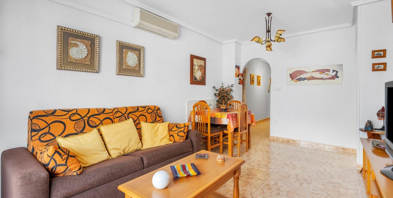 Resale - Apartment / flat -
Torrevieja - Estacion de autobuses