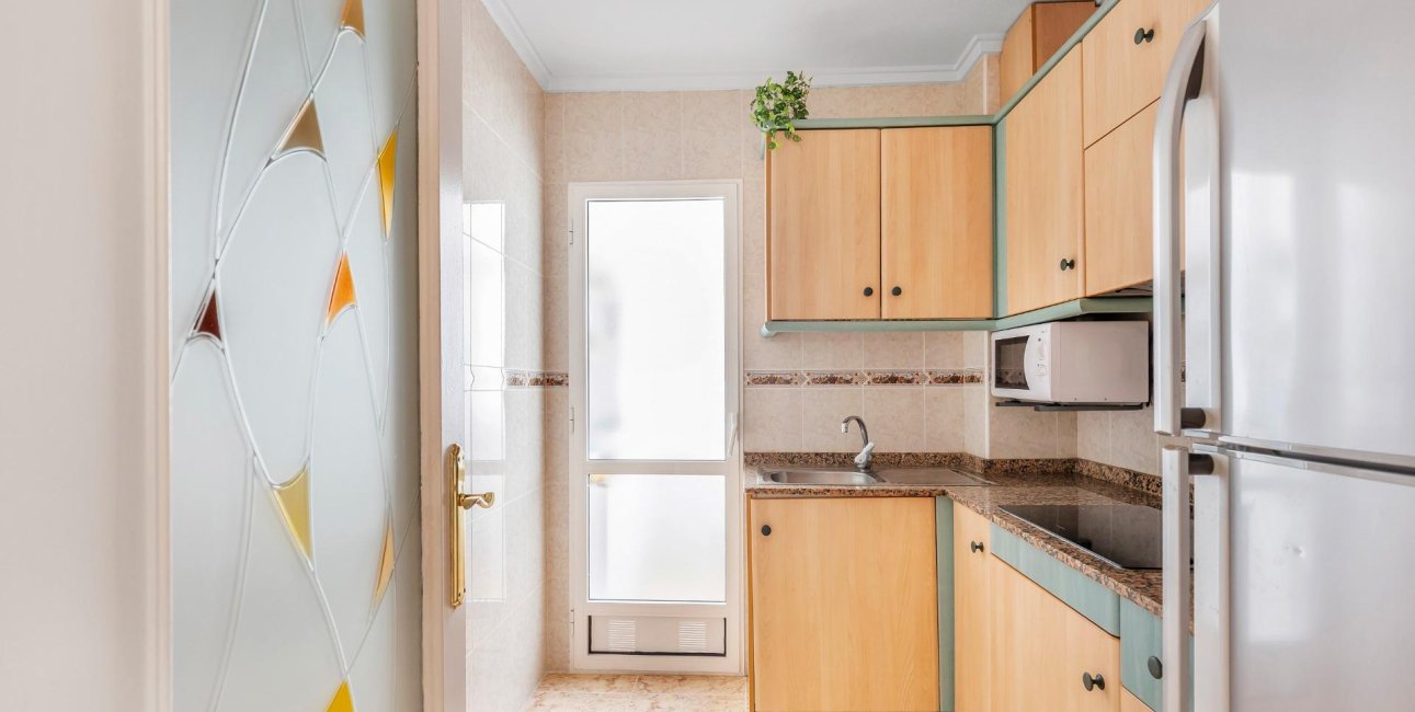 Resale - Apartment / flat -
Torrevieja - Estacion de autobuses