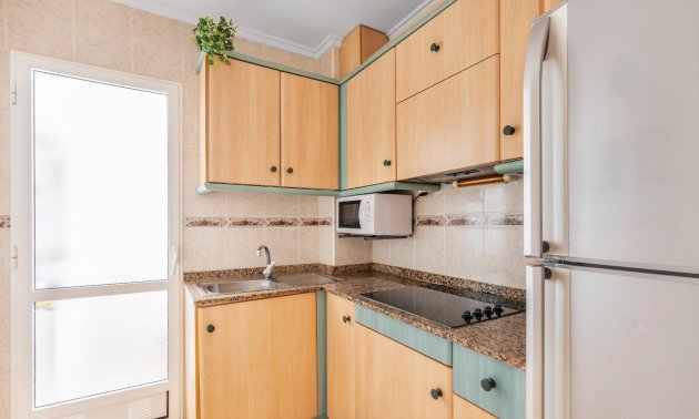 Resale - Apartment / flat -
Torrevieja - Estacion de autobuses
