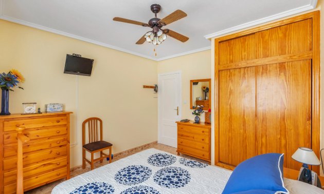 Resale - Apartment / flat -
Torrevieja - Estacion de autobuses
