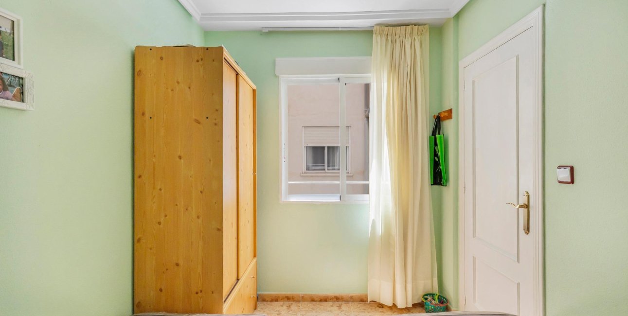 Resale - Apartment / flat -
Torrevieja - Estacion de autobuses