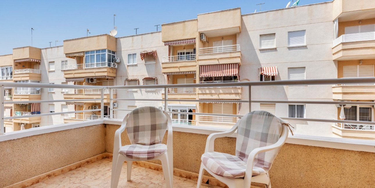 Resale - Apartment / flat -
Torrevieja - Estacion de autobuses