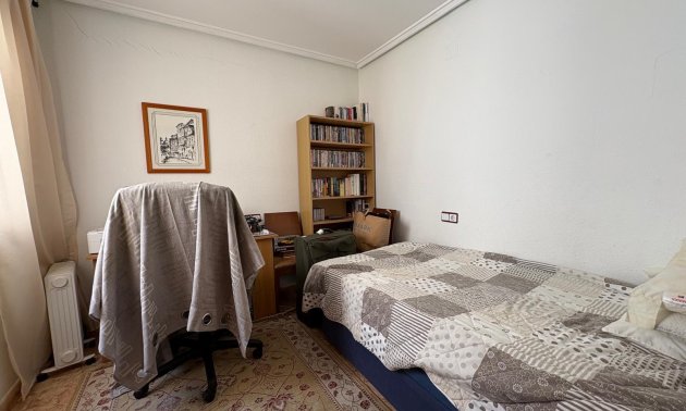 Resale - Penthouse -
Torrevieja - Estacion de autobuses
