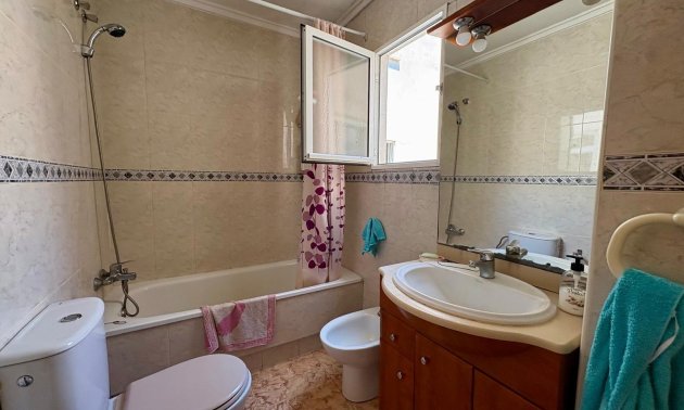Resale - Penthouse -
Torrevieja - Estacion de autobuses