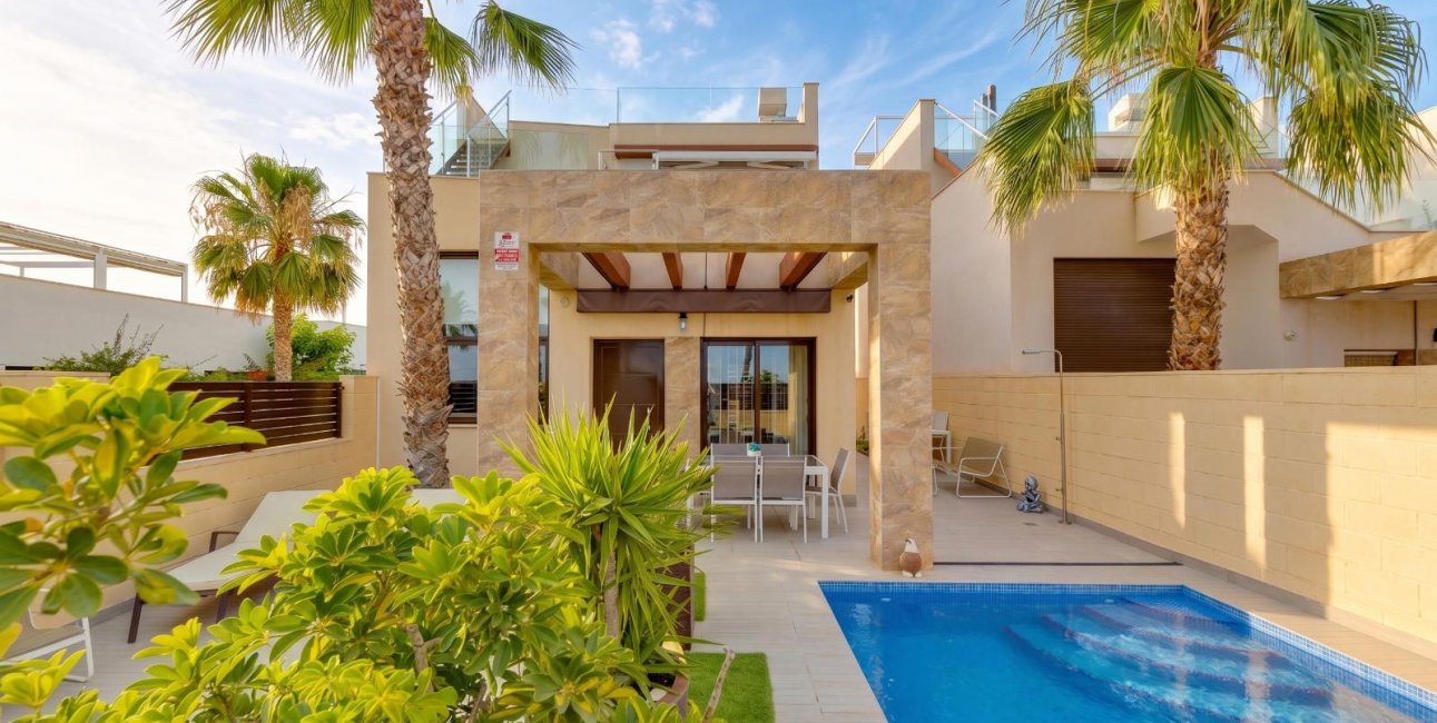 Reventa - Villa -
Rojales