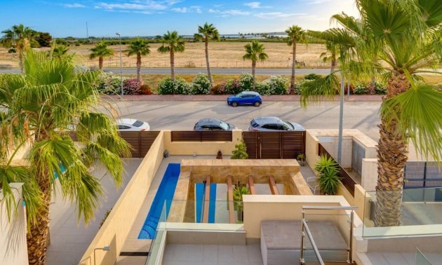 Reventa - Villa -
Rojales
