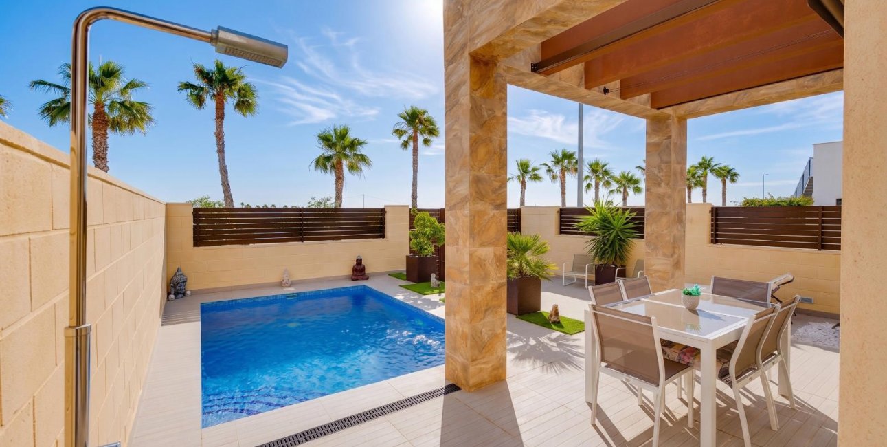 Reventa - Villa -
Rojales
