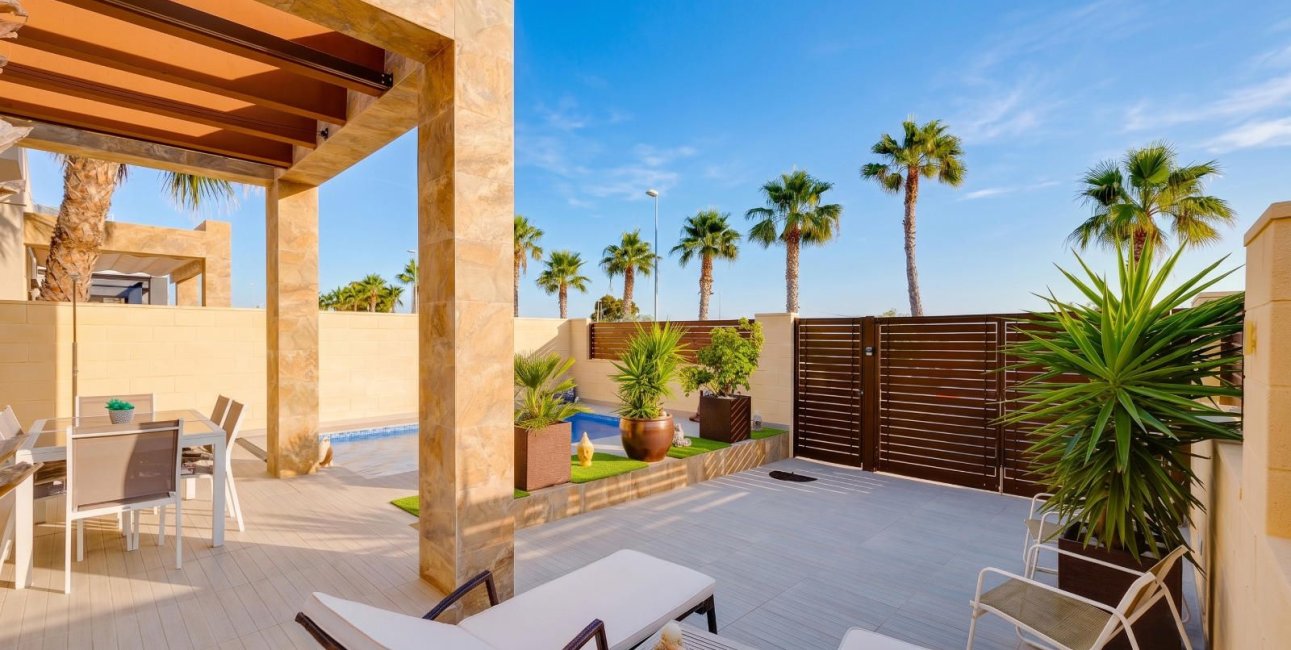 Reventa - Villa -
Rojales