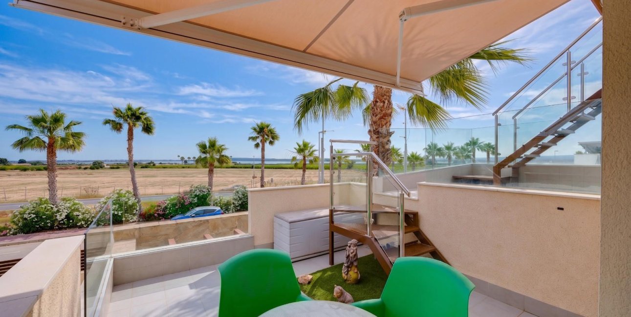Reventa - Villa -
Rojales