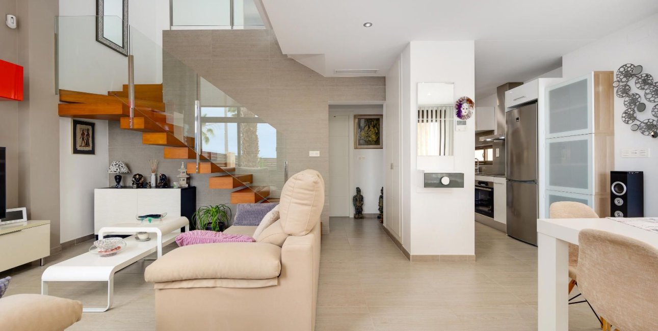 Reventa - Villa -
Rojales