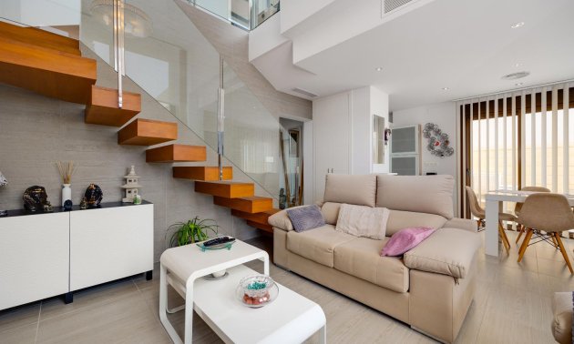 Reventa - Villa -
Rojales