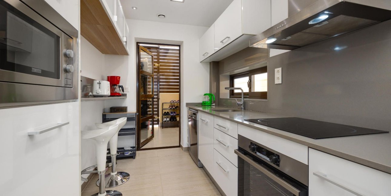 Reventa - Villa -
Rojales