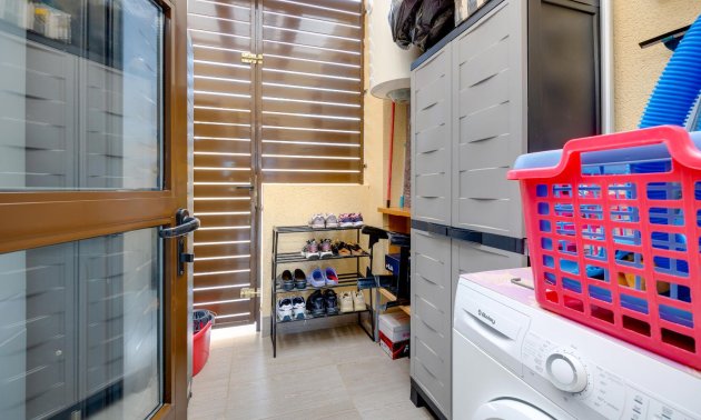Reventa - Villa -
Rojales