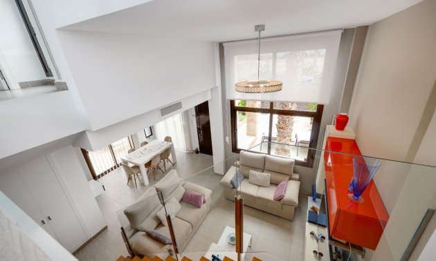 Reventa - Villa -
Rojales
