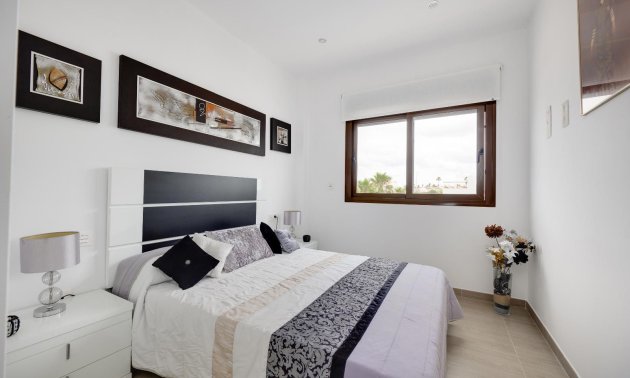Reventa - Villa -
Rojales
