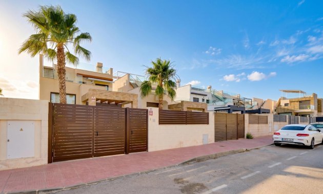 Reventa - Villa -
Rojales
