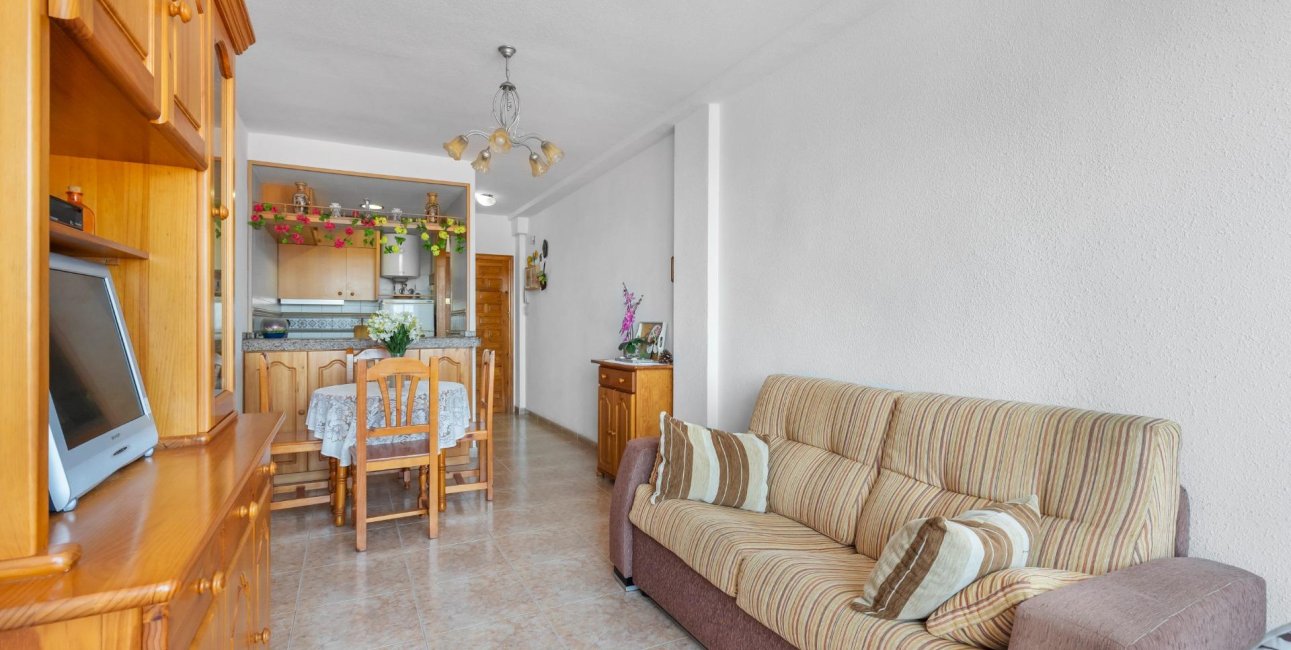 Resale - Apartment / flat -
Torrevieja - La Mata