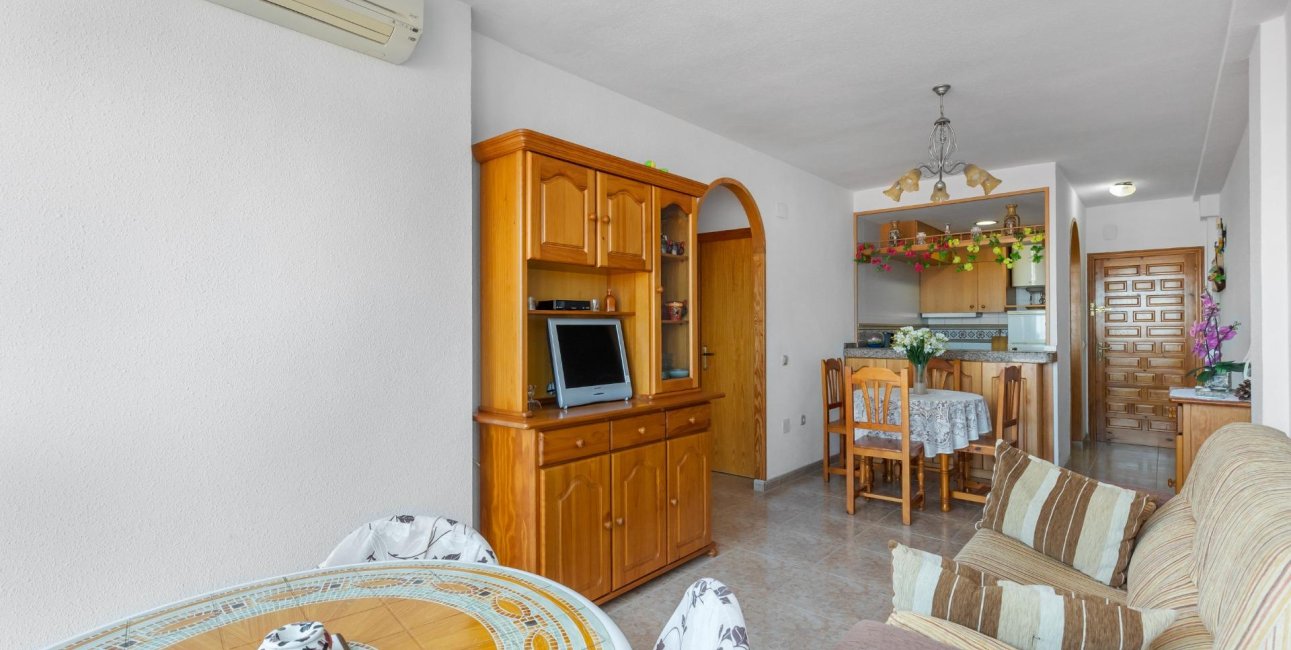 Resale - Apartment / flat -
Torrevieja - La Mata