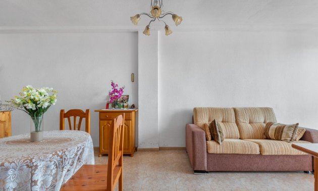 Resale - Apartment / flat -
Torrevieja - La Mata