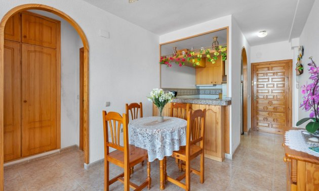 Resale - Apartment / flat -
Torrevieja - La Mata