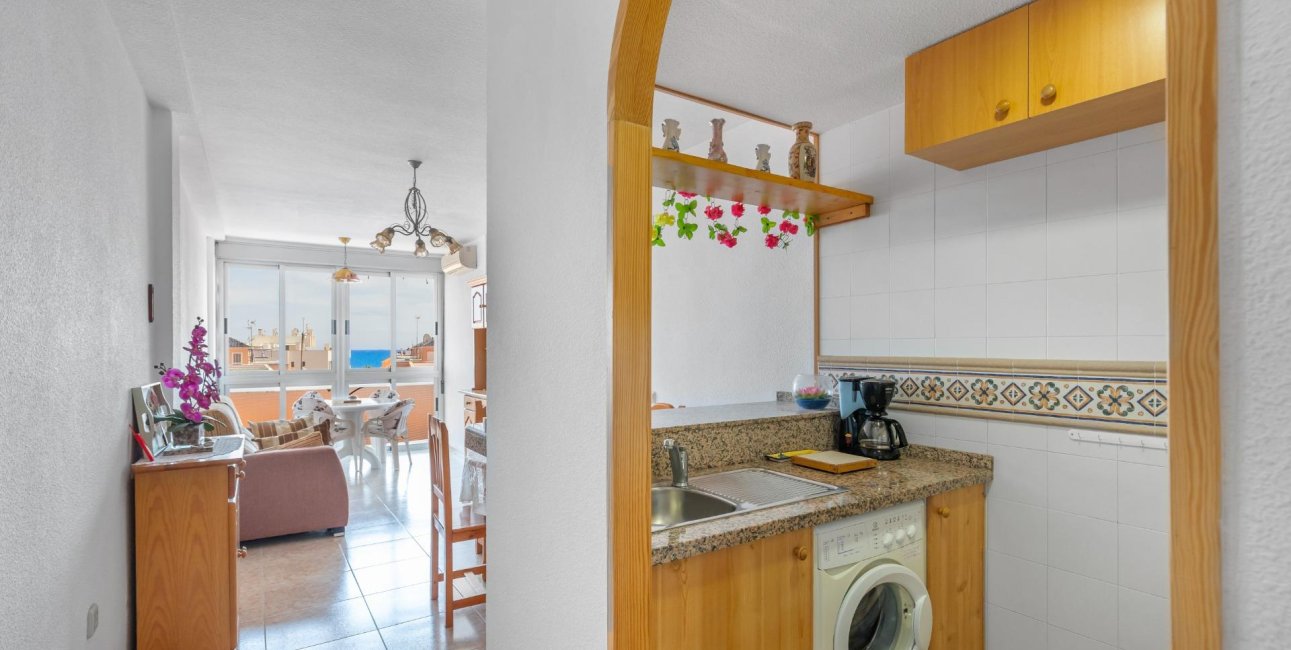 Resale - Apartment / flat -
Torrevieja - La Mata