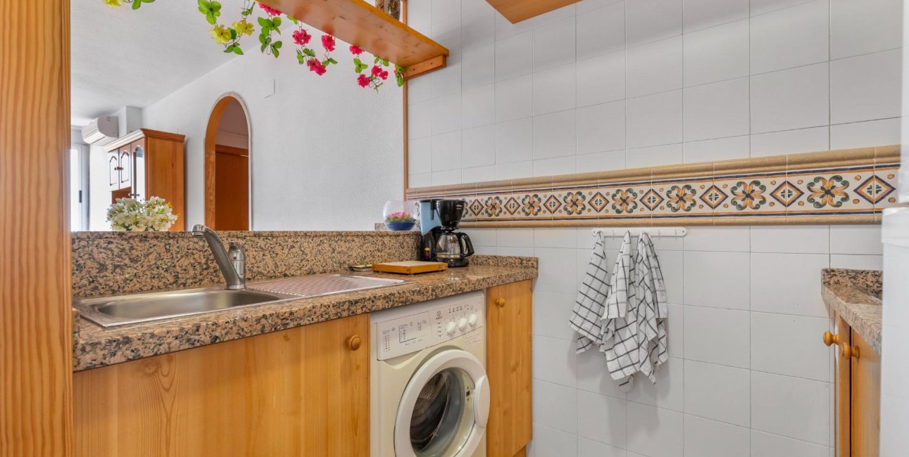 Resale - Apartment / flat -
Torrevieja - La Mata