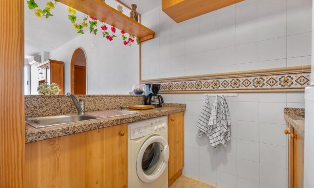 Resale - Apartment / flat -
Torrevieja - La Mata