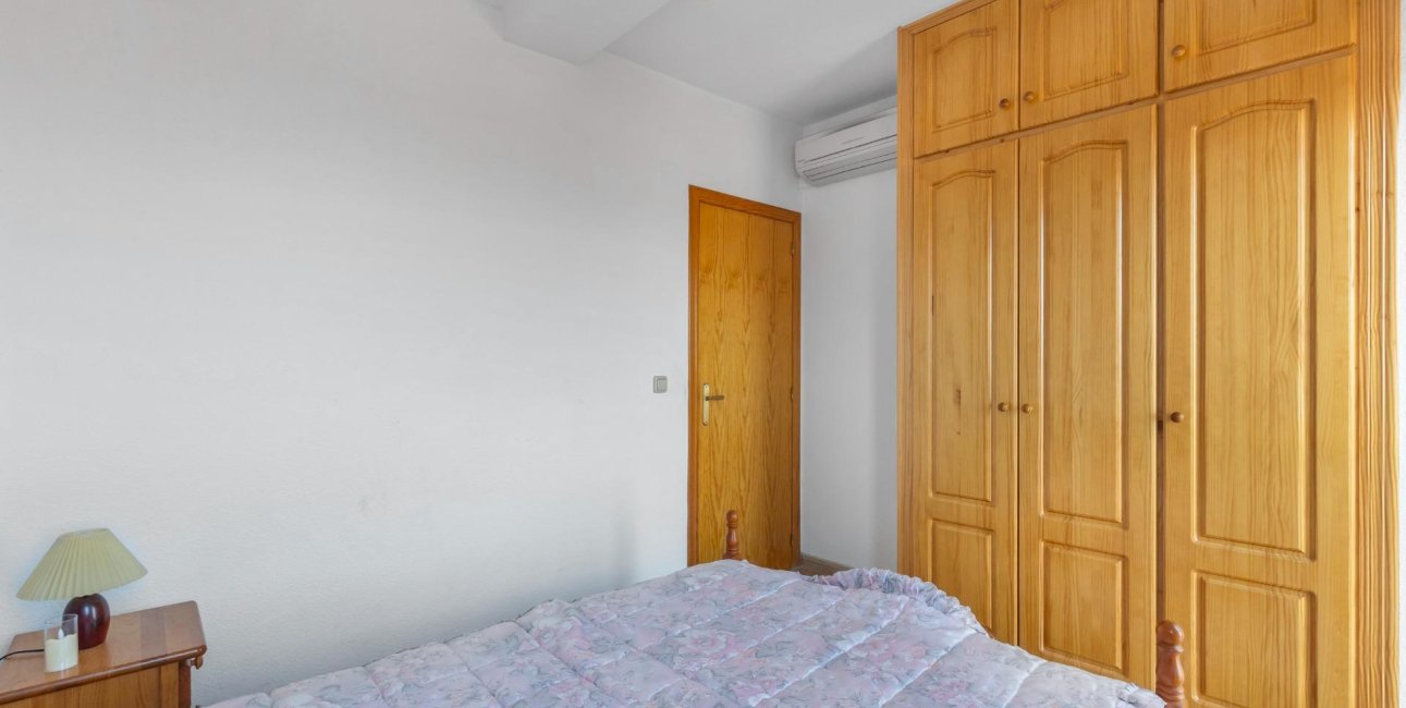 Resale - Apartment / flat -
Torrevieja - La Mata